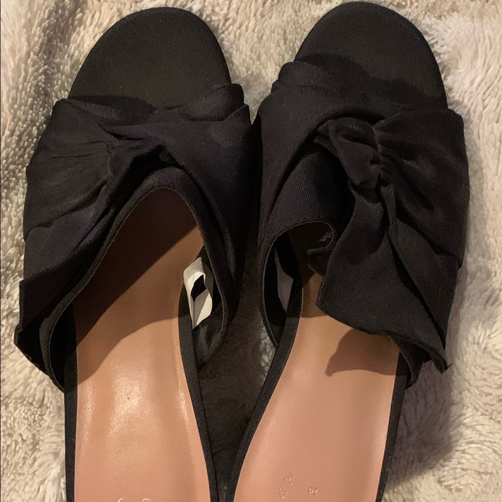 NWOT Black dress sandals. Size 10. 3 inch heel.